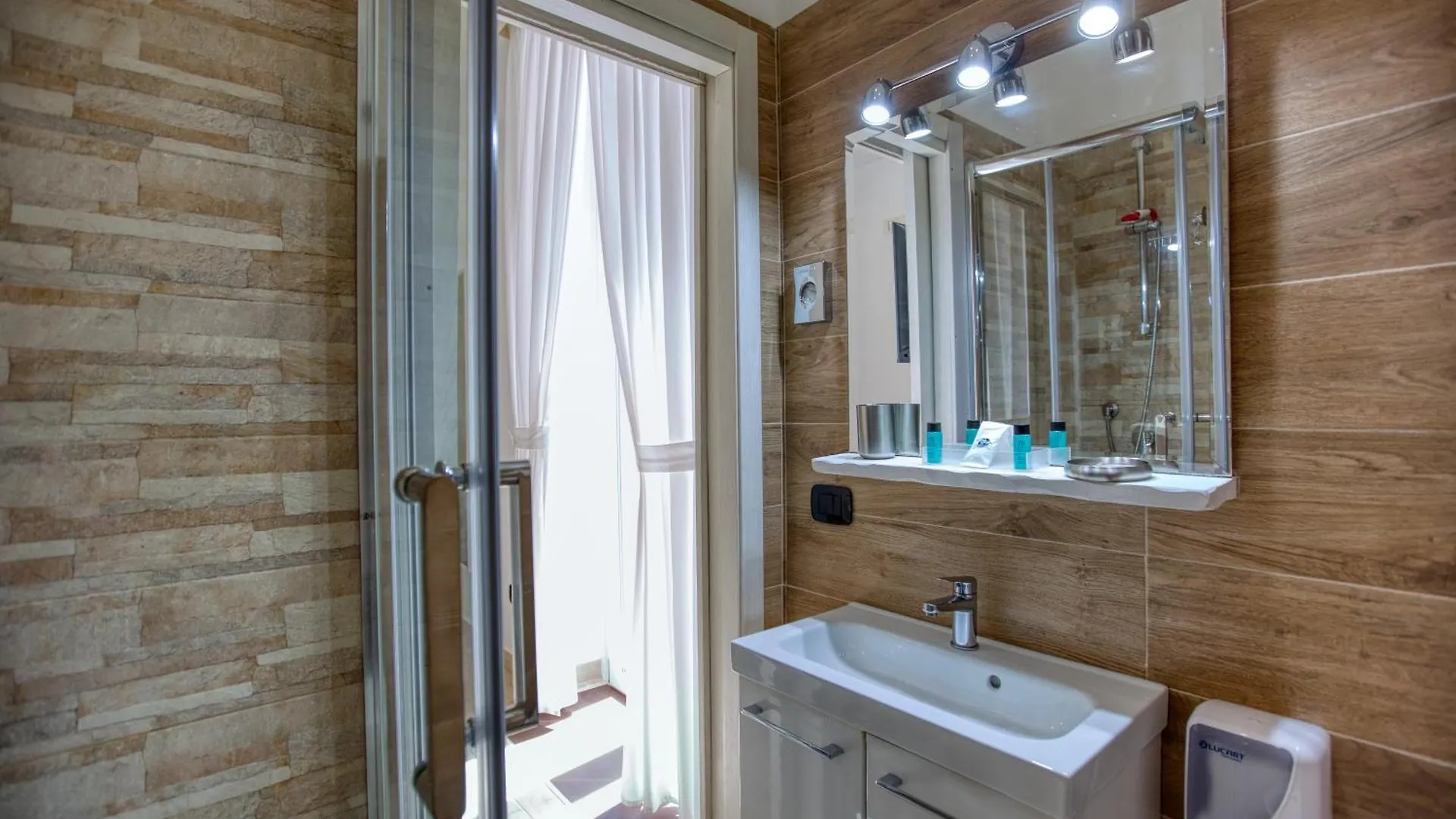 B&B Filangieri Naples Bed & Breakfast